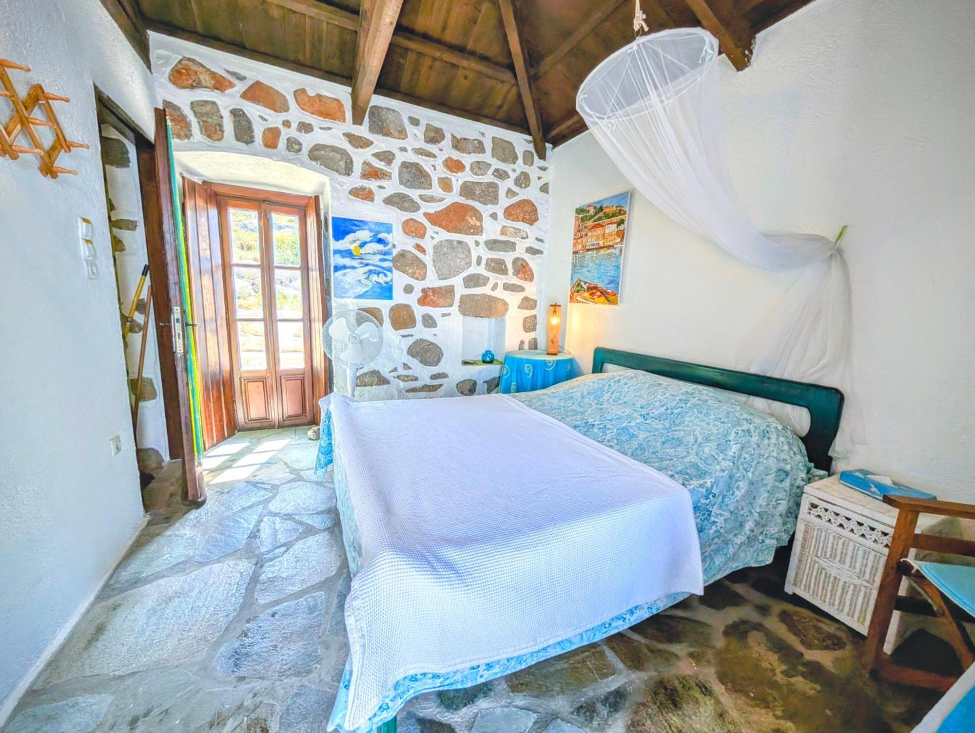 Blue Horizon Villa Hydra  Exterior photo